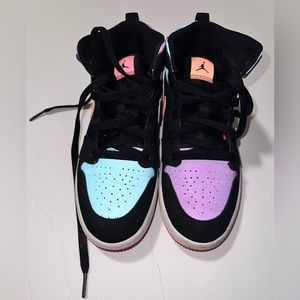 2019 Air Jordan 1 Mid GS 'Candy